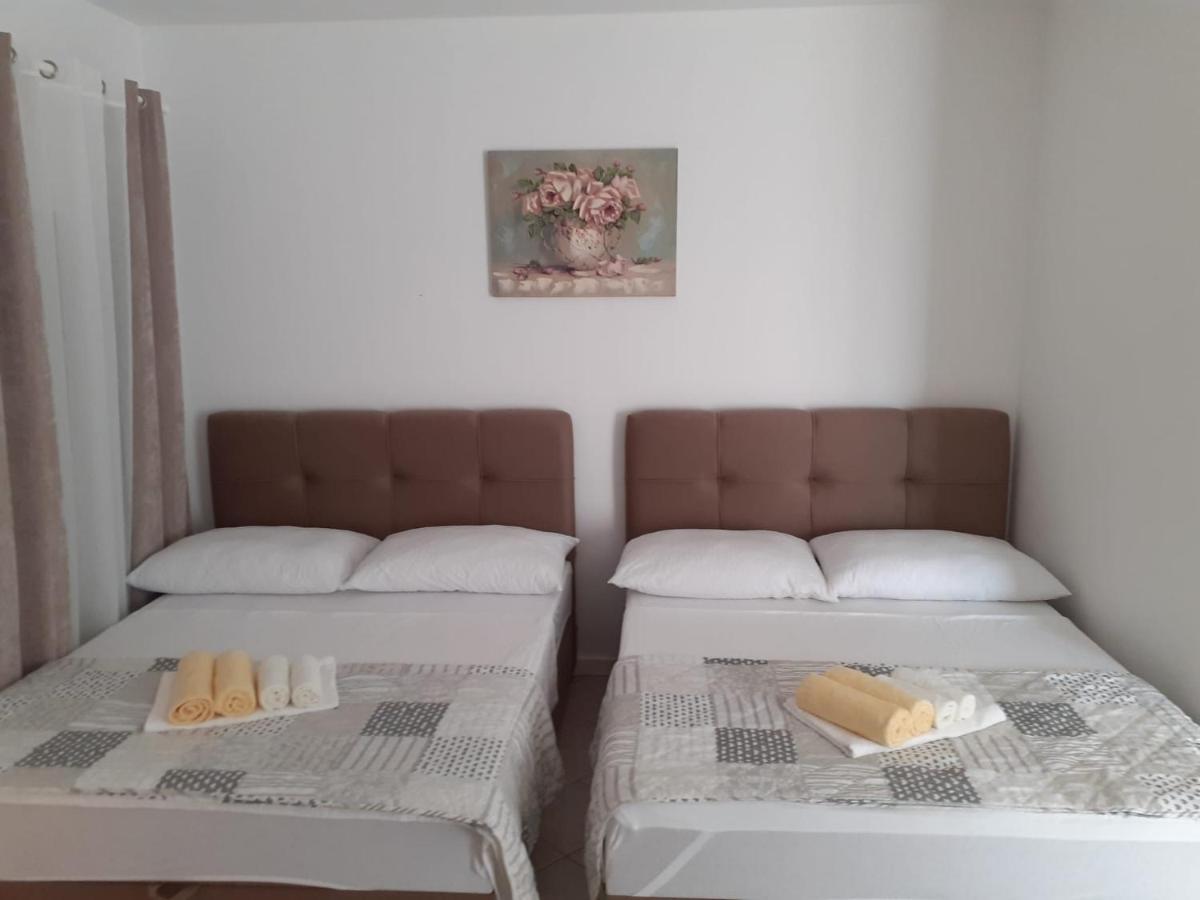 Apartments Vinea Baška Voda Dış mekan fotoğraf