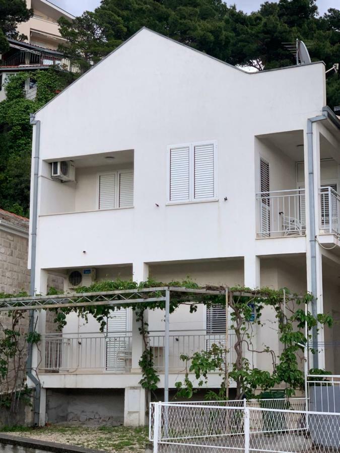 Apartments Vinea Baška Voda Dış mekan fotoğraf